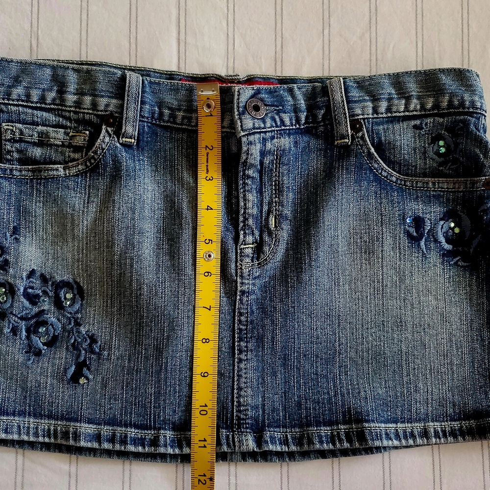 GUESS Denim Mini Skirt with Navy Floral Embroidery - Picture 5 of 6